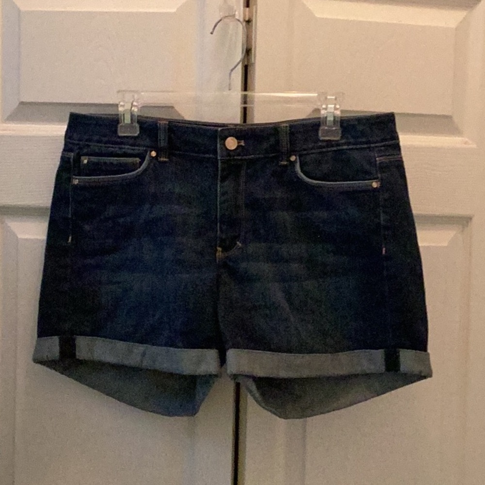🦋 White House / Black Market Size 12 Denim Shorts Too Much Fun To Wear🦋